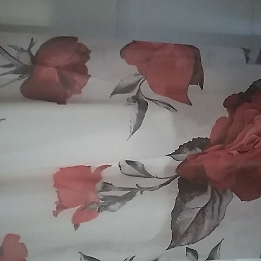 Dress - Picture 3 of 6